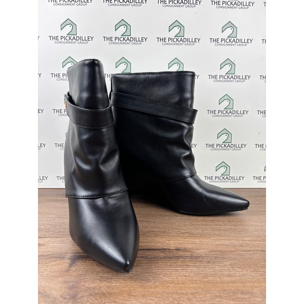 Azalea Wang‎ Marley Black Pointed Toe Wedge Heel Ankle Boots Women's Size 9